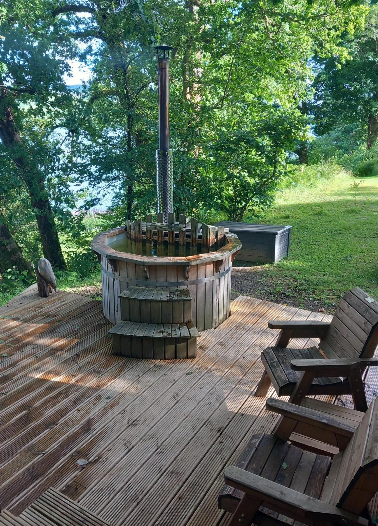 Loch Aweside Forest Cabins Dalavich Exterior photo